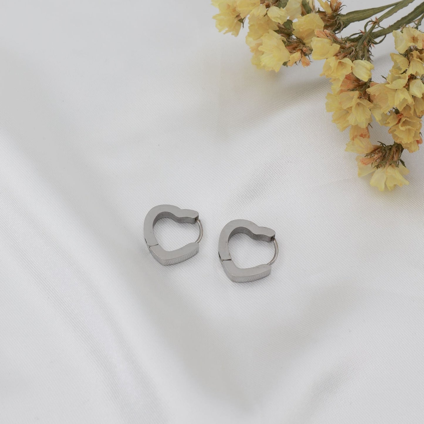 Σκουλαρίκια κρίκοι γεωμετρικοί Mar and Mar Mini Hoops ( Shape ) από ανοξείδωτο ατσάλι