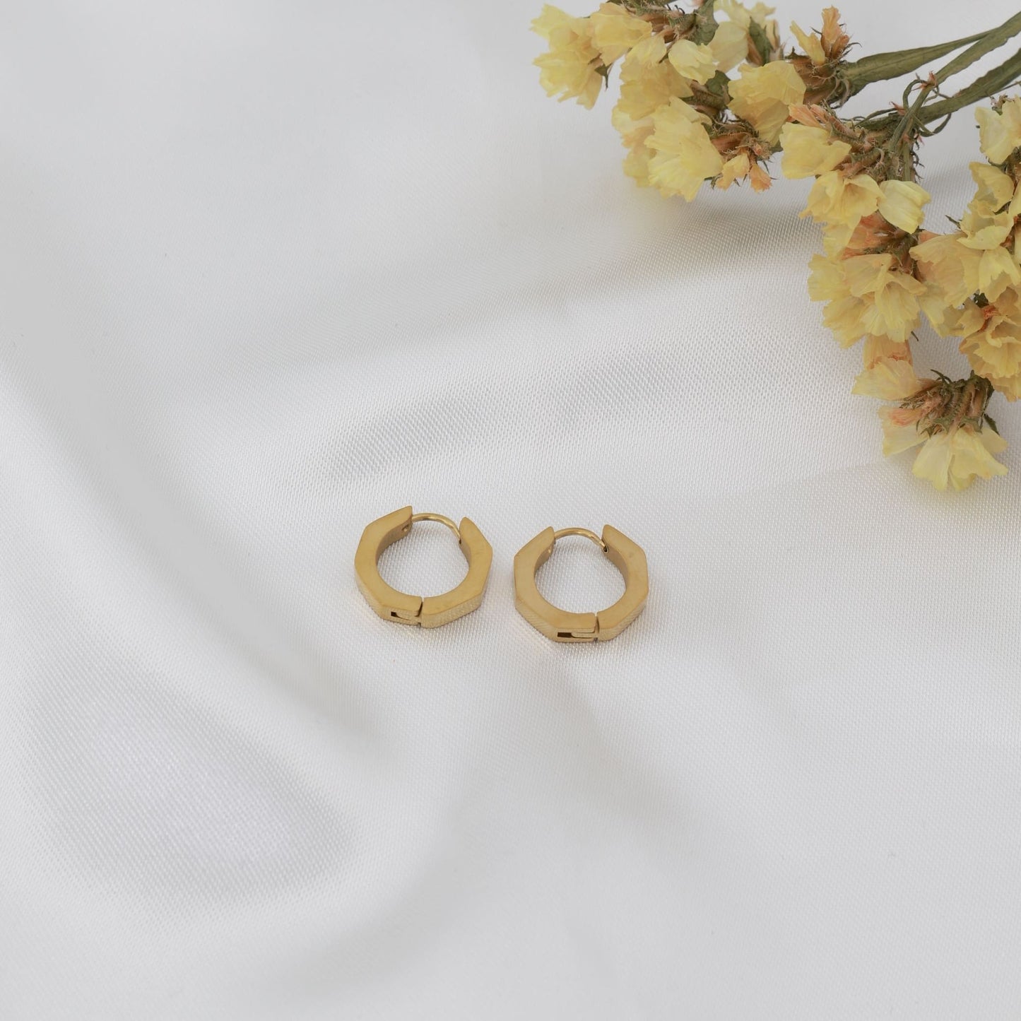Σκουλαρίκια κρίκοι γεωμετρικοί Mar and Mar Mini Hoops ( Shape ) από ανοξείδωτο ατσάλι
