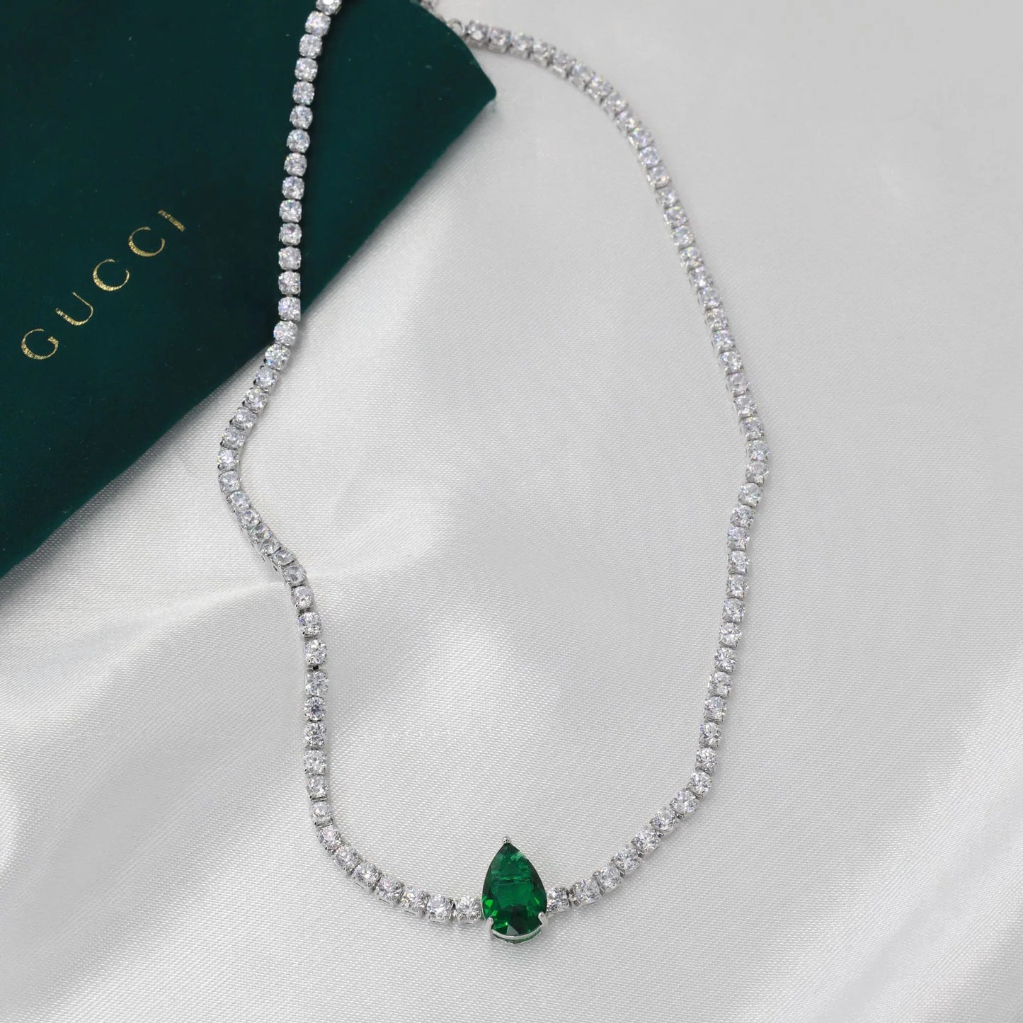 Κολιέ choker με πέτρες ζιργκόν Renata Tennis