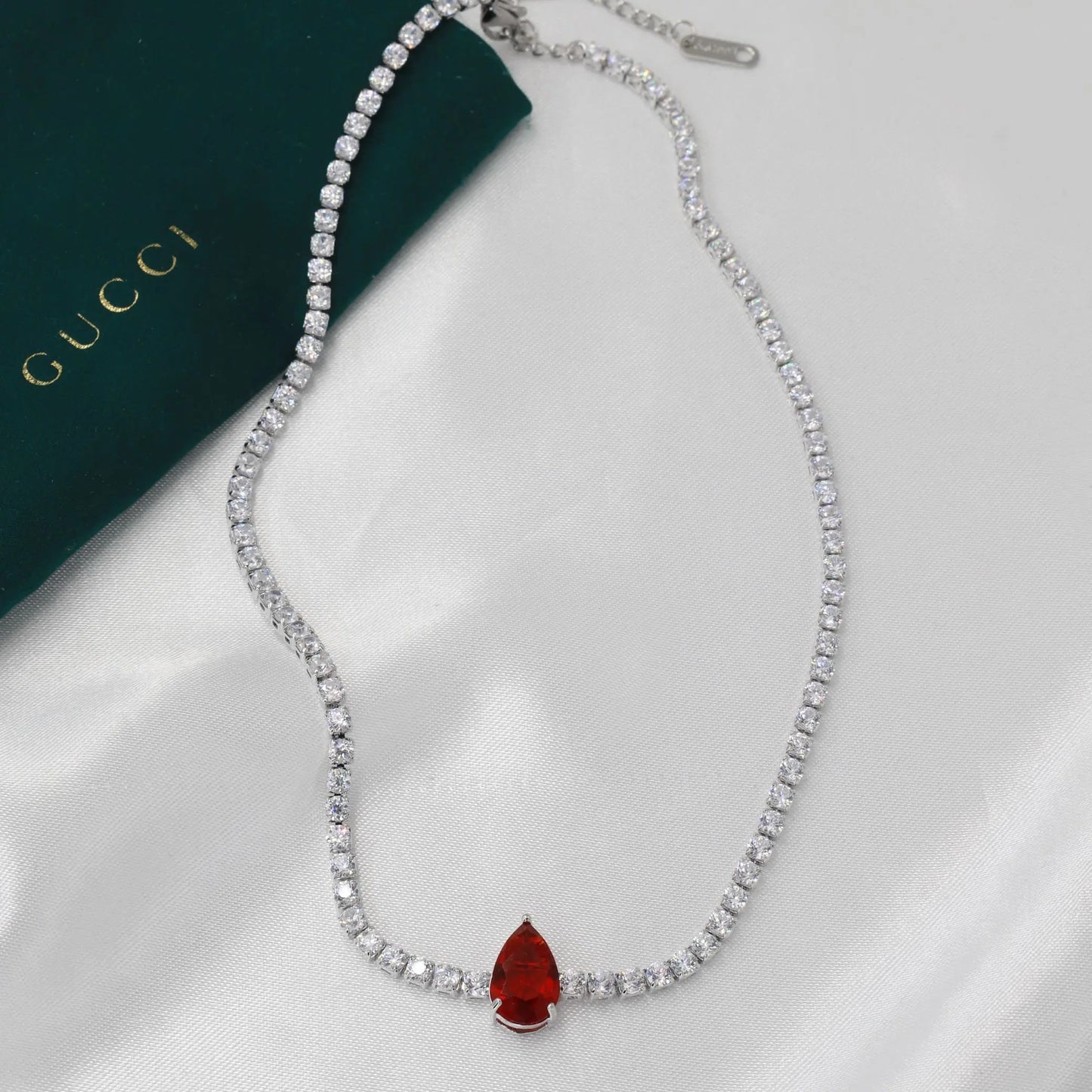 Κολιέ choker με πέτρες ζιργκόν Renata Tennis