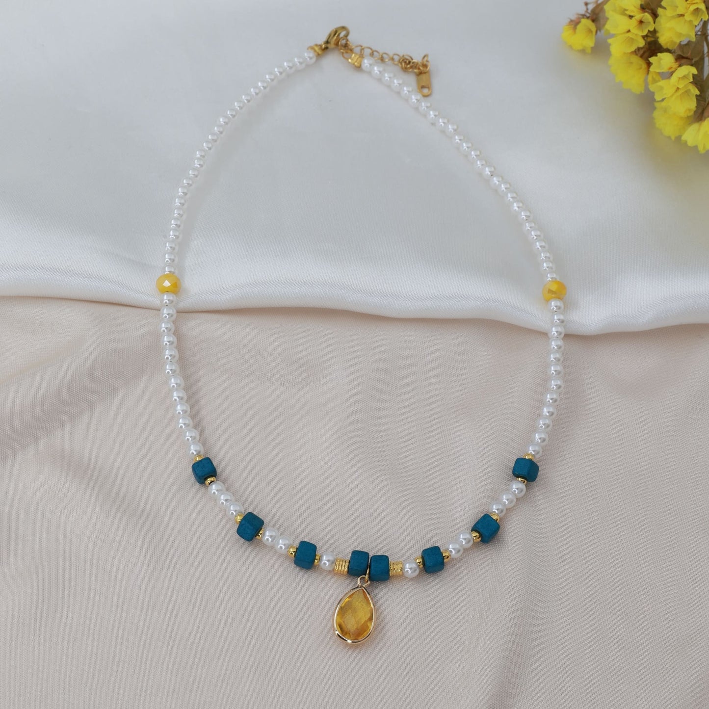 Κολιέ choker με πέρλα χάντρες και πέτρες ζιργκόν Mar and Mar Eldisa από ανοξείδωτο ατσάλι
