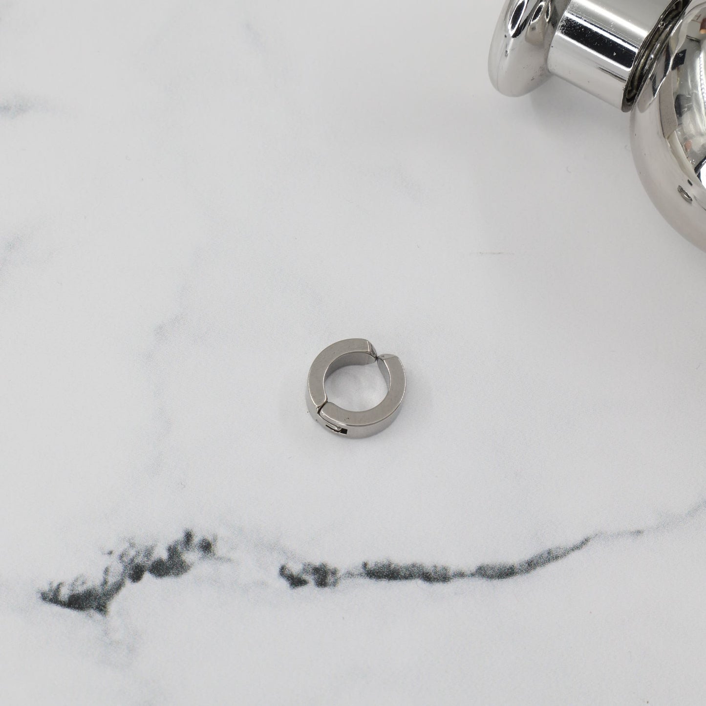 Σκουλαρίκι κρίκος Mar and Mar Clip Plated Hoop από ανοξείδωτο ατσάλι