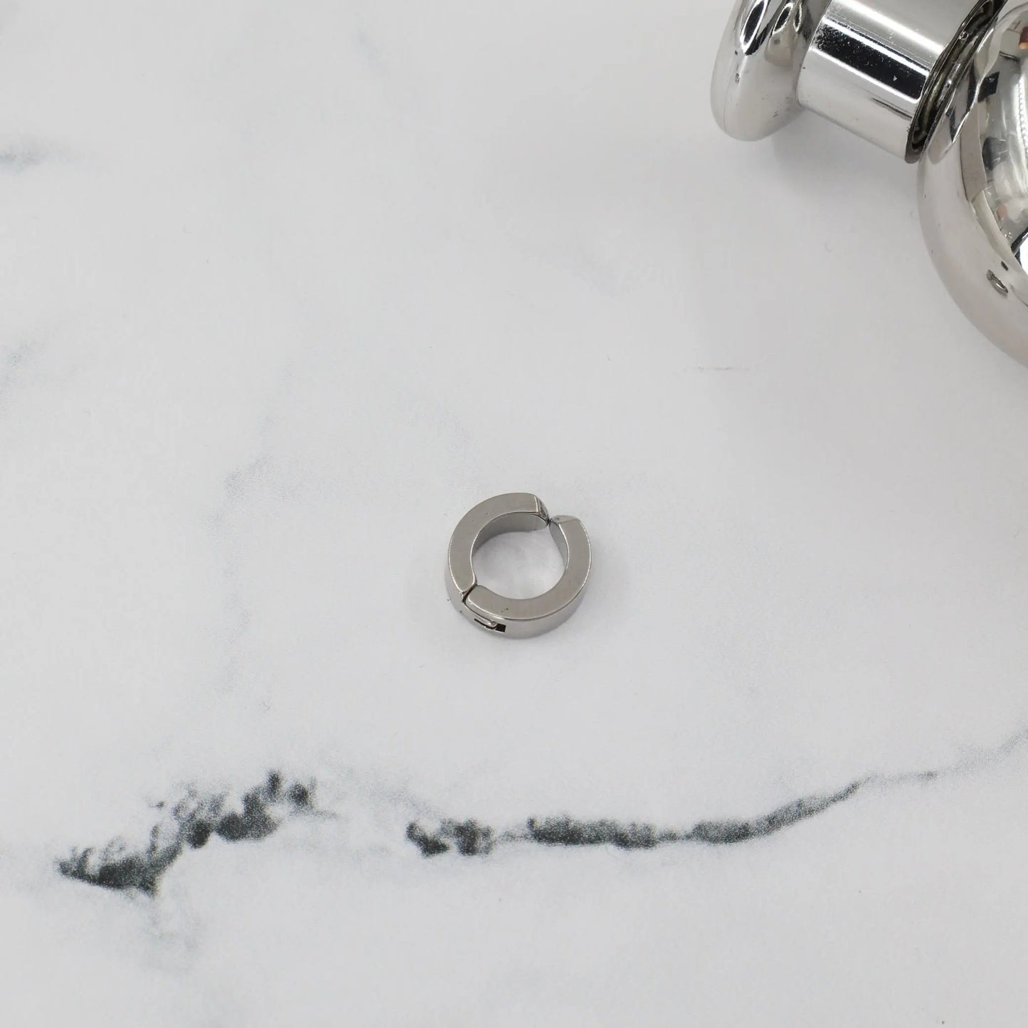 Σκουλαρίκι κρίκος Mar & Mar Clip Plated Hoop από ανοξείδωτο ατσάλι