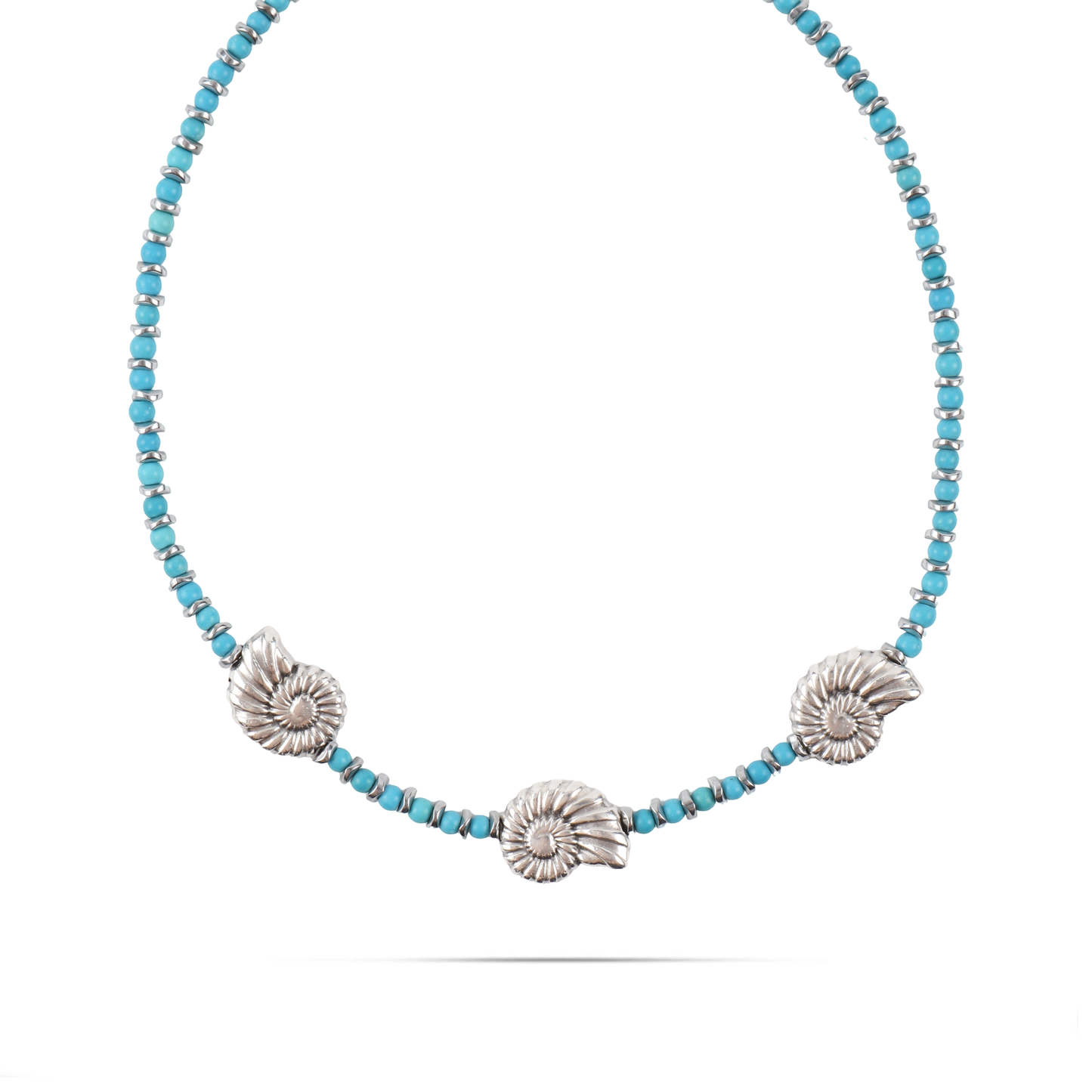 Χειροποίητο κολιέ με φυσικά κοχύλια Mar and Mar Soleina Seashell Silver από ανοξείδωτο ατσάλι