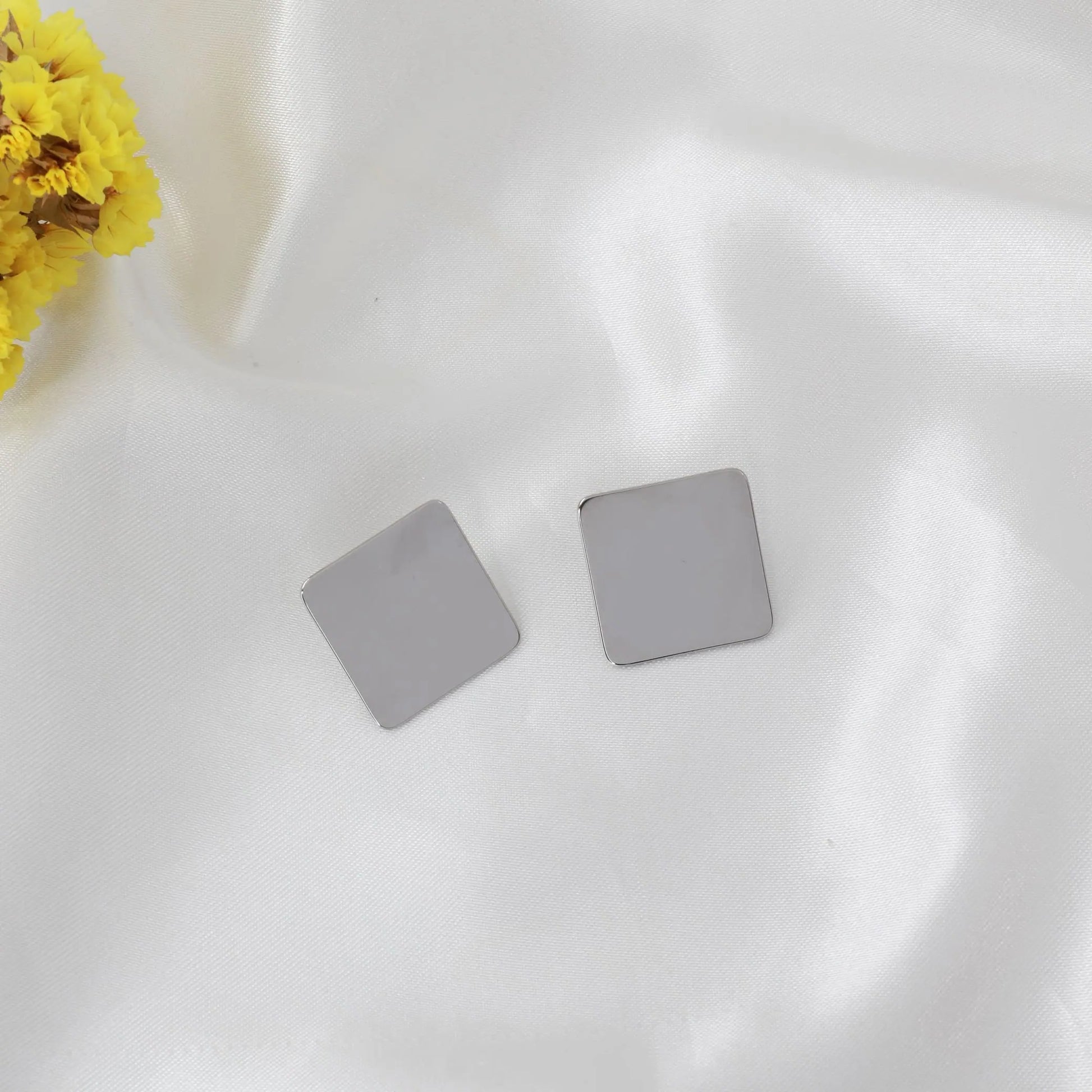 Σκουλαρίκια καρφωτά Mar &amp; Mar Square Studs από ανοξείδωτο ατσάλι