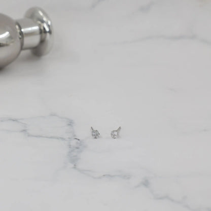 Σκουλαρίκια καρφωτά με ζιργκόν Mar &amp; Mar Dimen Cube Studs από ανοξείδωτο ατσάλι