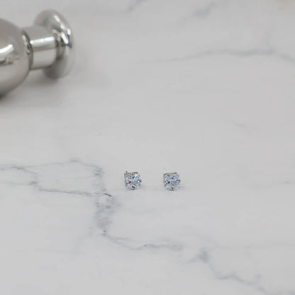 Σκουλαρίκια καρφωτά με ζιργκόν Mar &amp; Mar Dimen Cube Studs από ανοξείδωτο ατσάλι