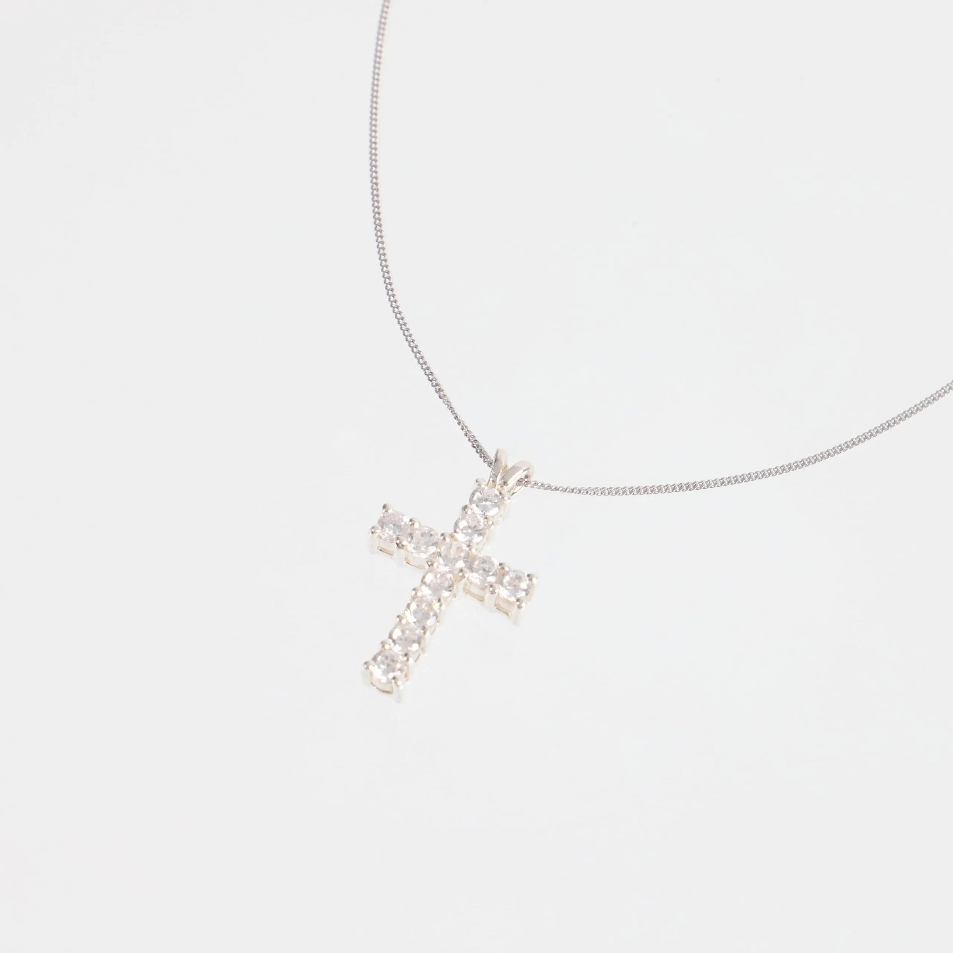 Κολιέ σταυρός με πέτρες ζιργκόν Mar & Mar Jaydon Cross από ασήμι 925