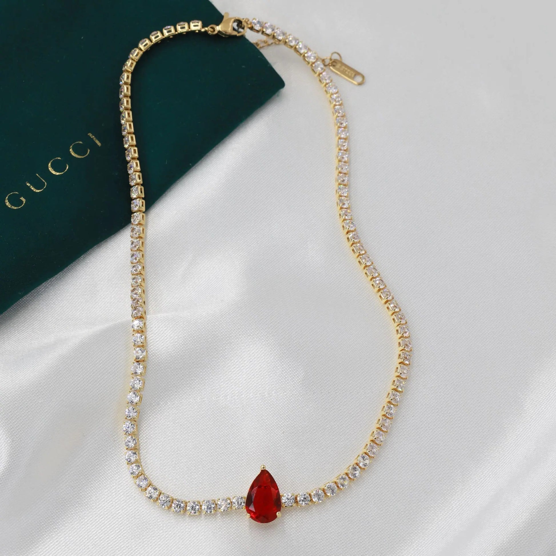 Κολιέ choker με πέτρες ζιργκόν Renata Tennis