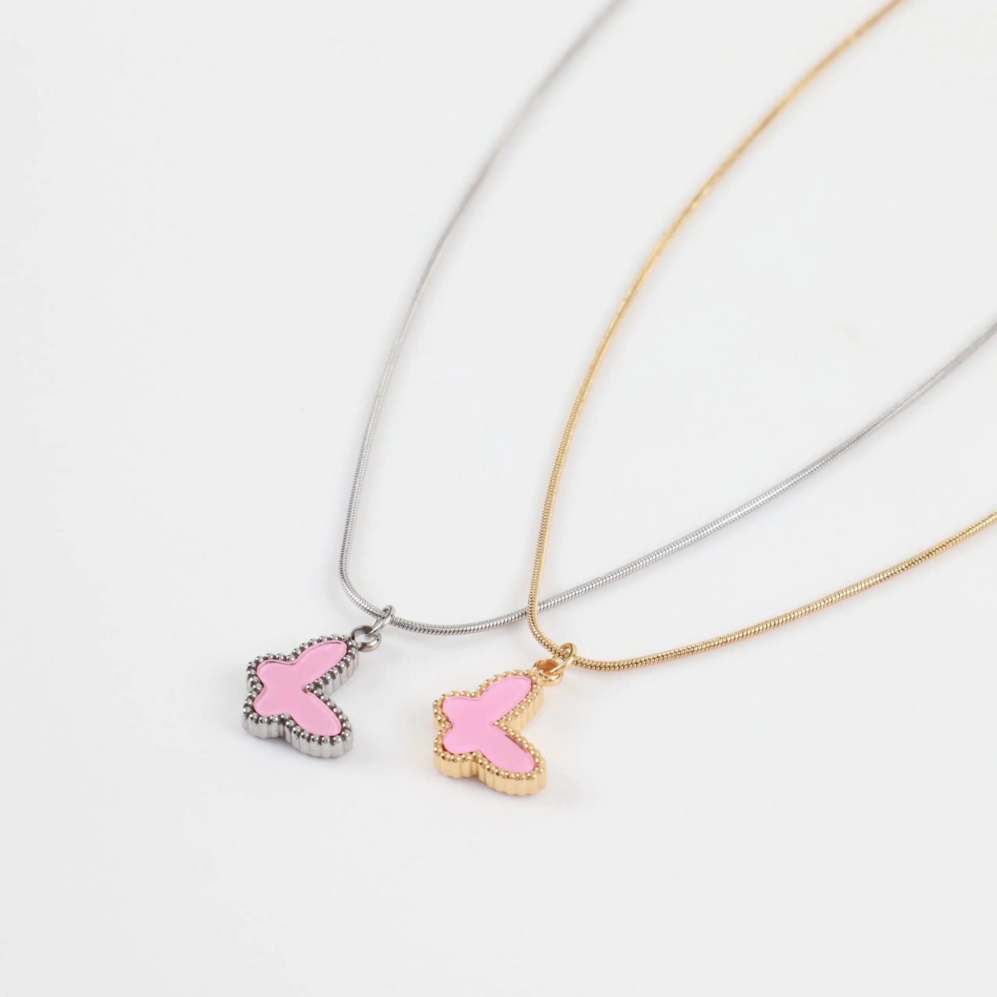 Παιδικό κολιέ με πεταλούδα Mar &amp; Mar Pink Butterfly Kids από ανοξείδωτο ατσάλι