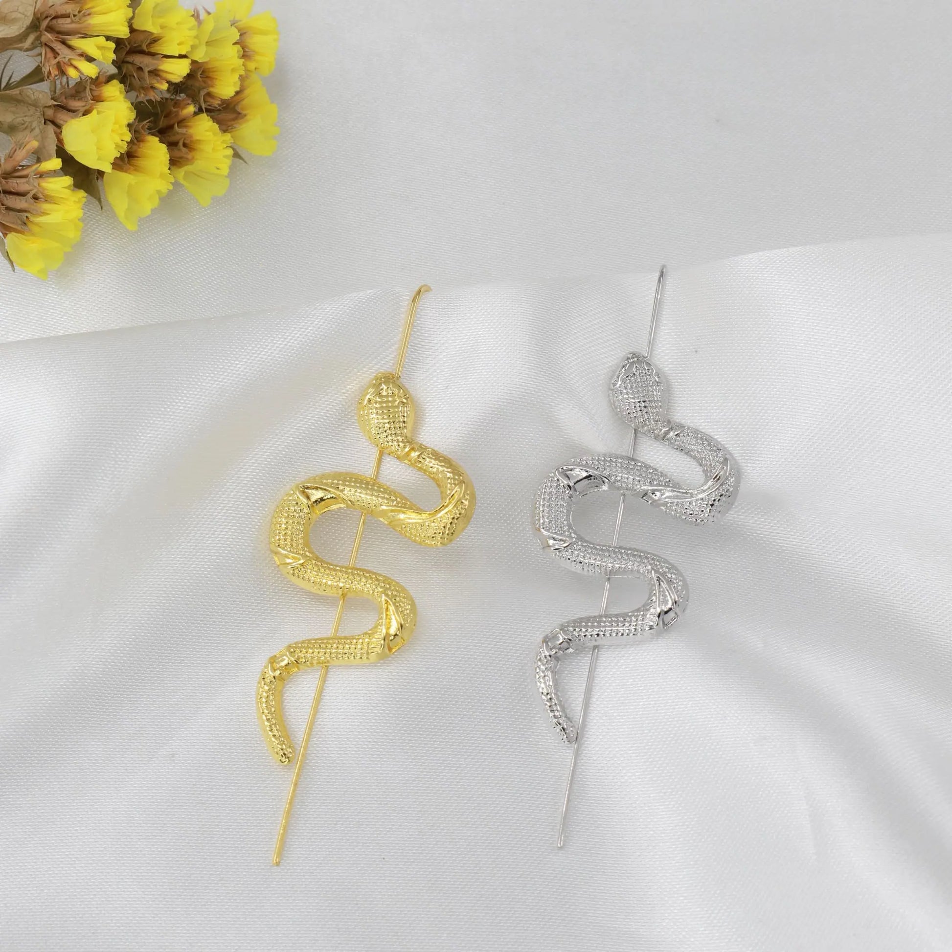 Σκουλαρίκια Cuff φίδι Rosalina Snake από διπλά επιχρυσωμένο ορείχαλκο
