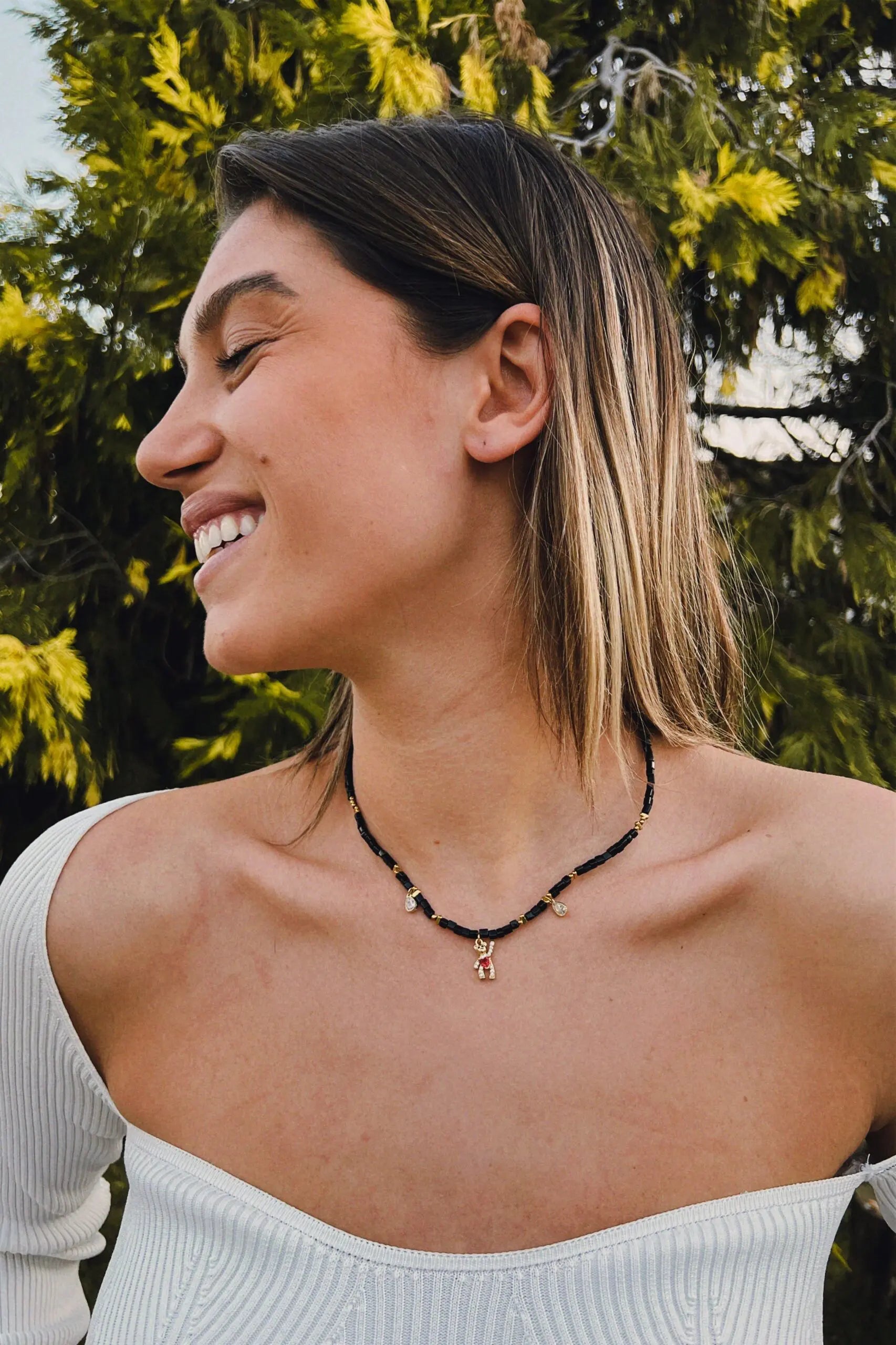 Κολιέ choker χειροποίητο αρκουδάκι με χάντρες και πέτρες ζιργκόν Mar & Mar Candy Bear από ανοξείδωτο ατσάλι