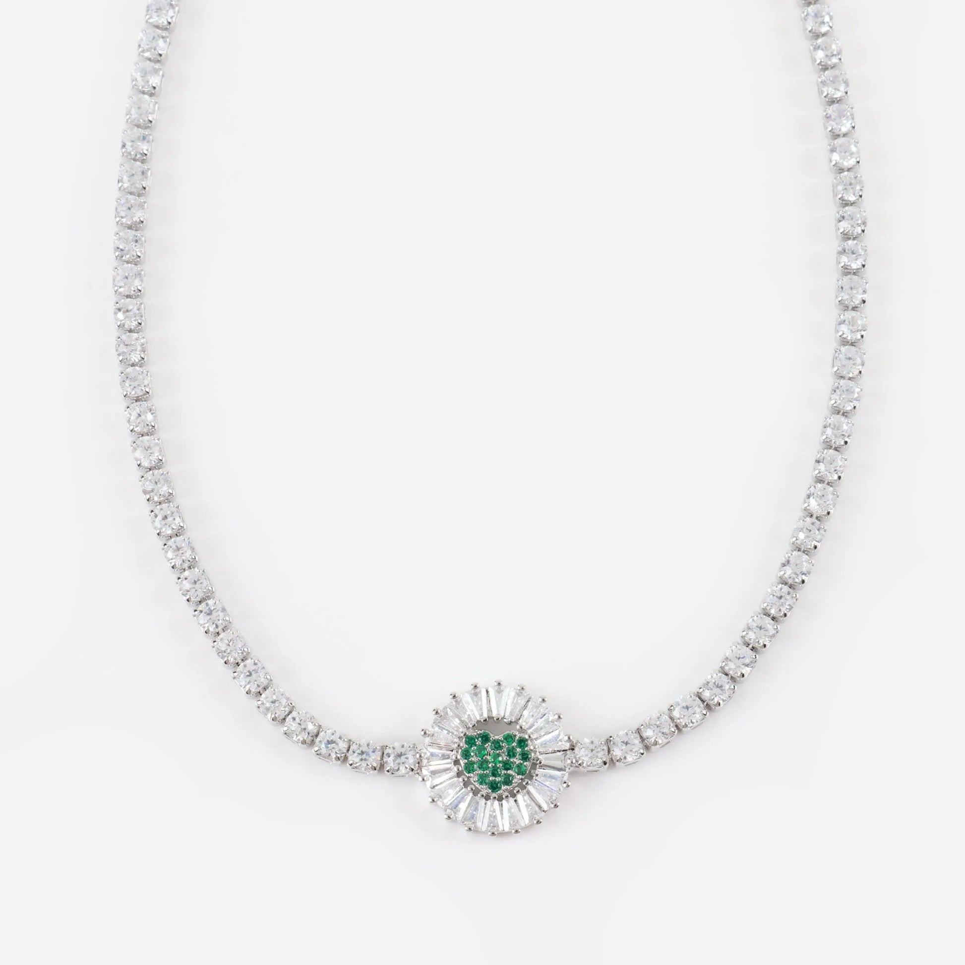 Κολιέ choker με καρδιά και πέτρες ζιργκόν Scarlette